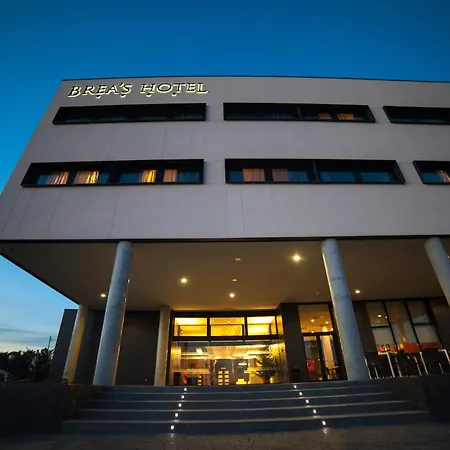 Hotel Brea's