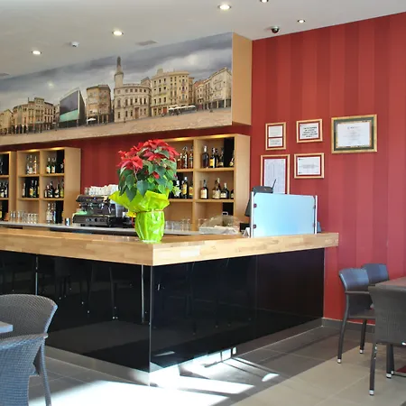 Brea's Hotel 4*