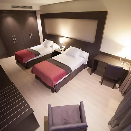 Hotel Brea's