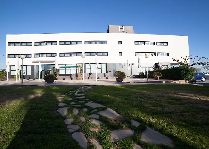 Brea's Ξενοδοχείο 4*